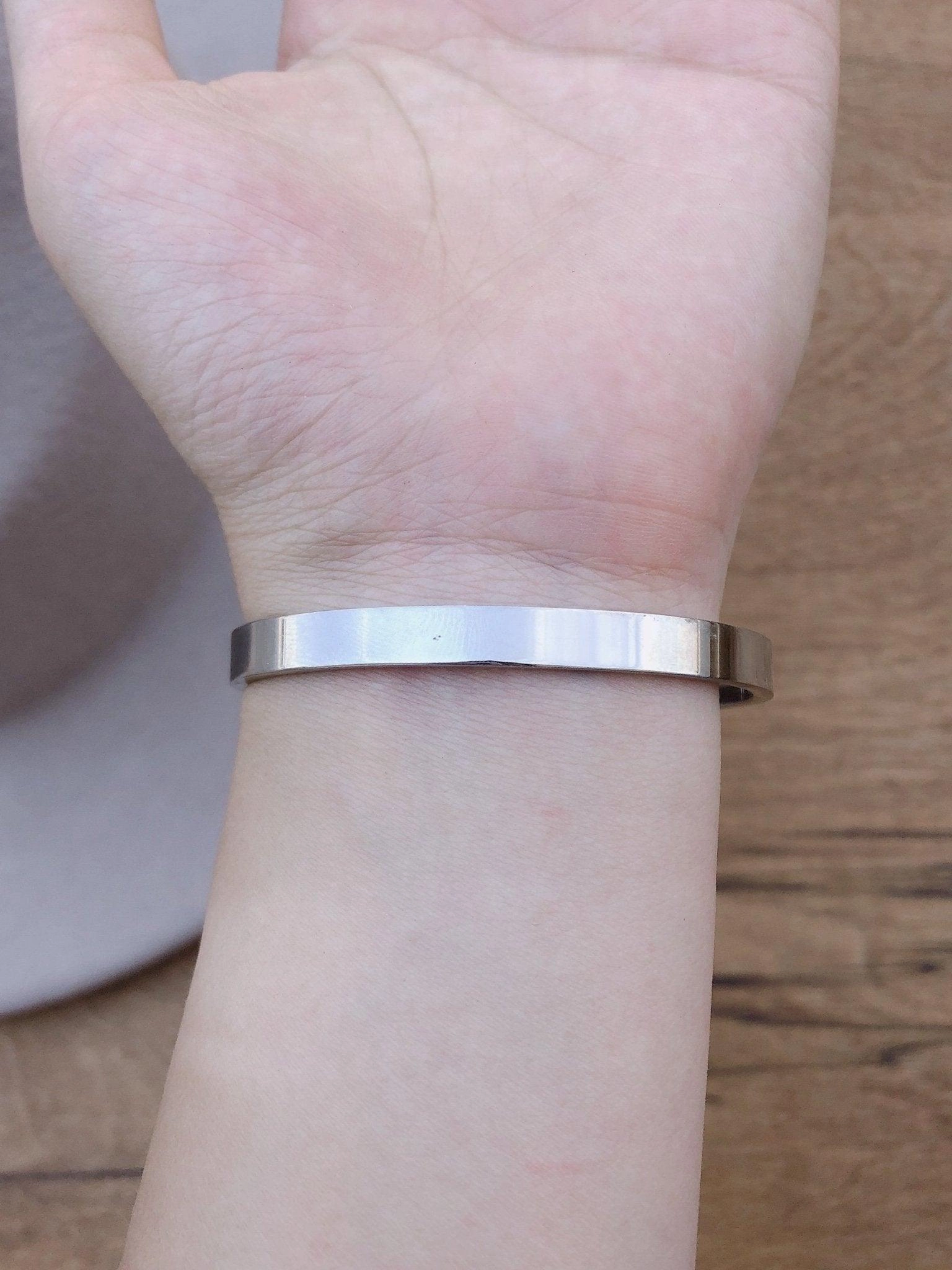 Hexagon Bar Bracelet