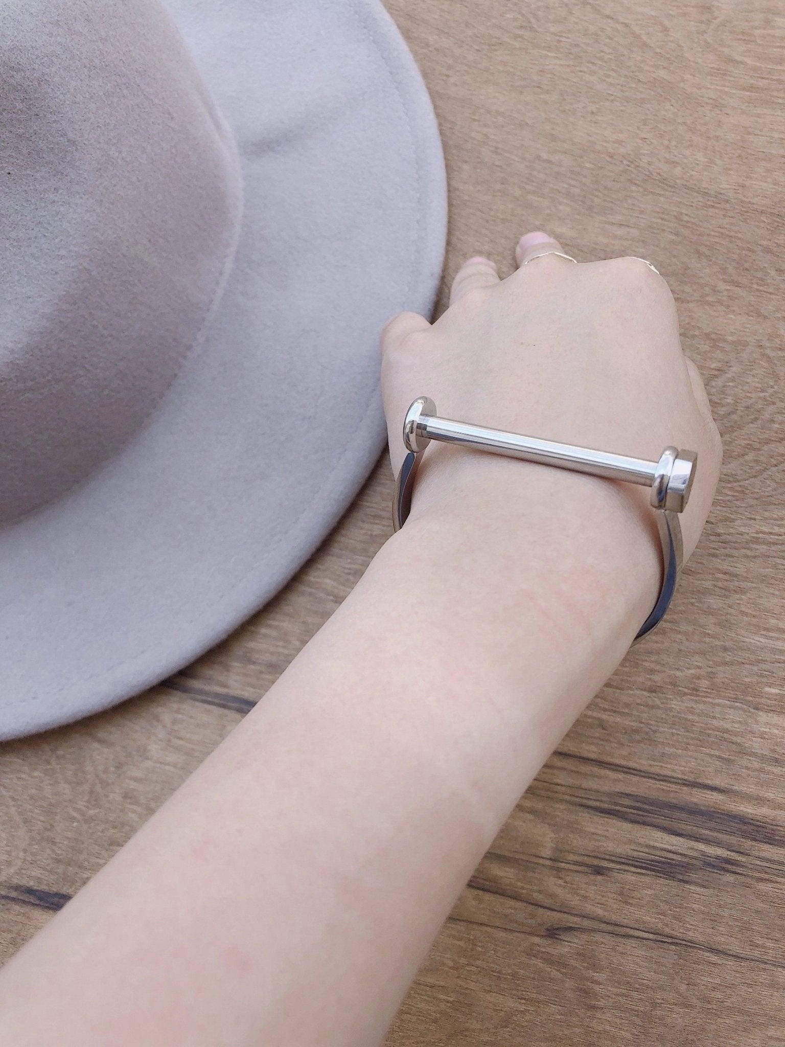 Hexagon Bar Bracelet
