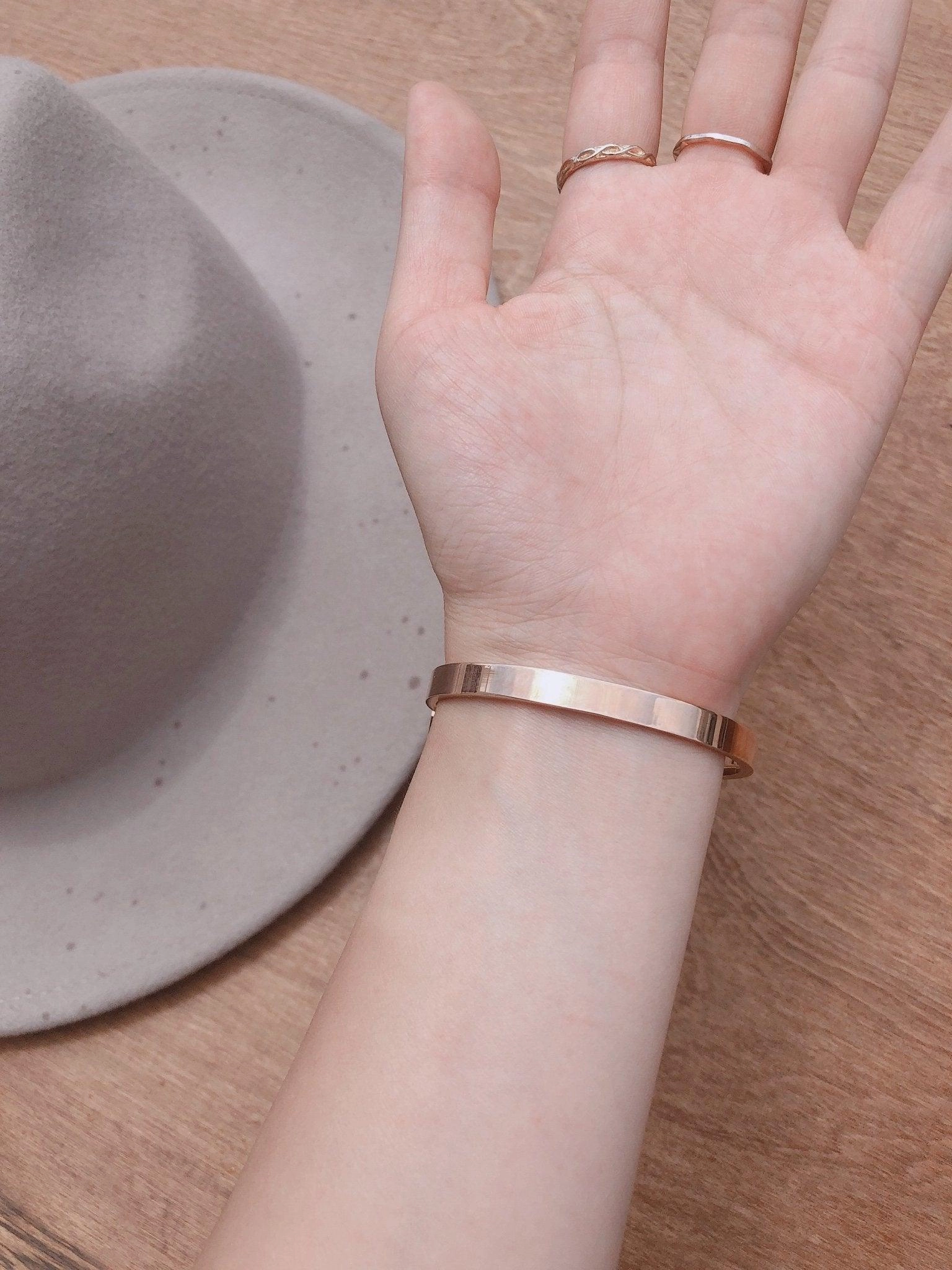 Hexagon Bar Bracelet