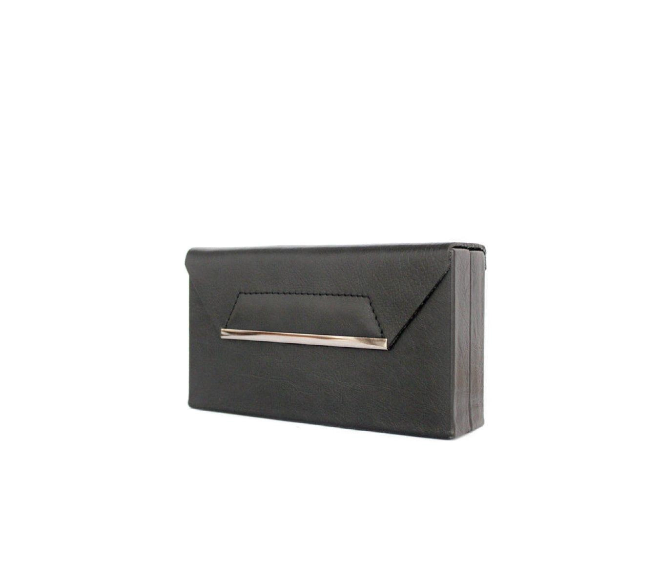 NORDIC CLUTCH