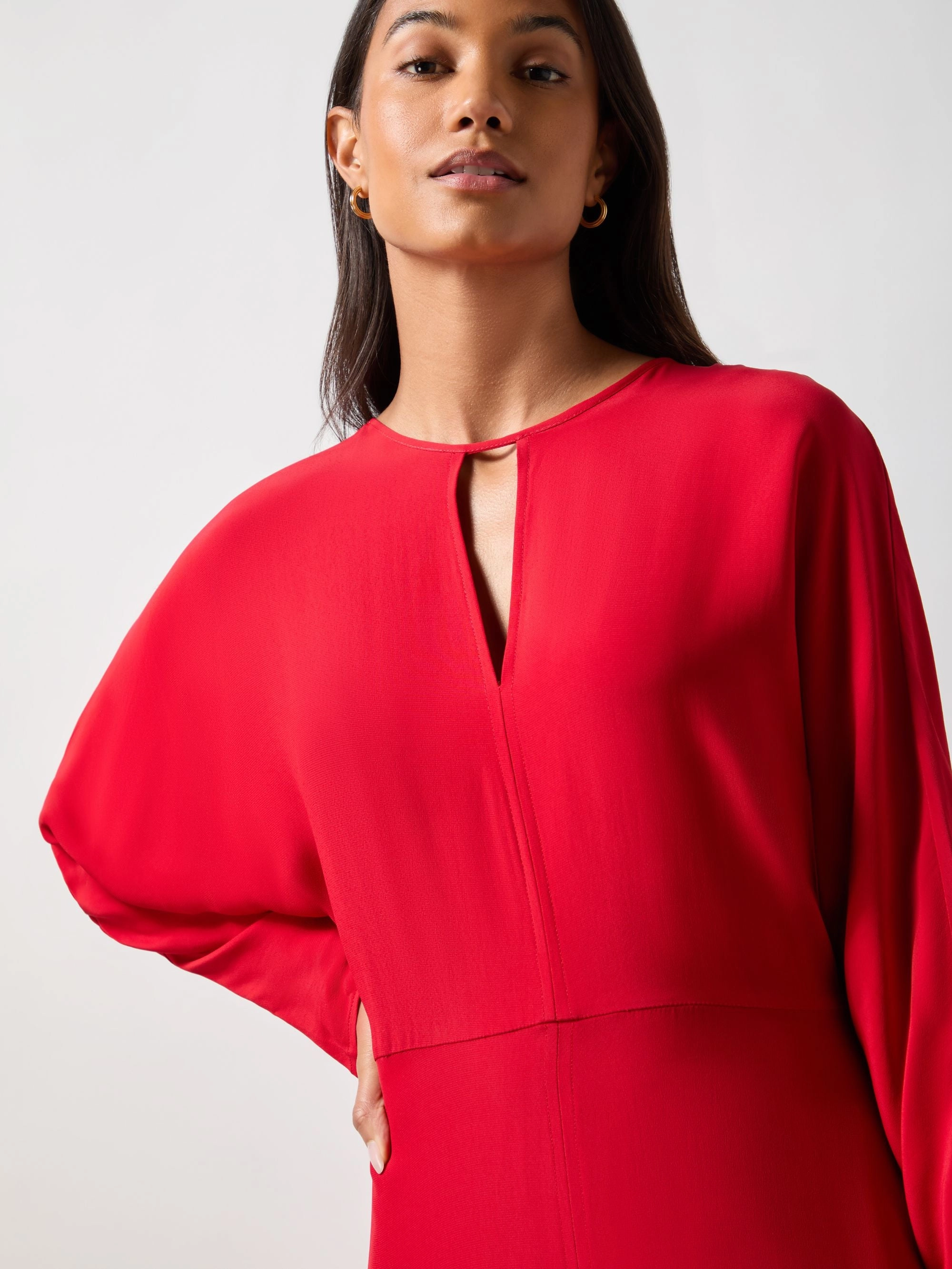 Petite Red Crepe Keyhole Midi Dress