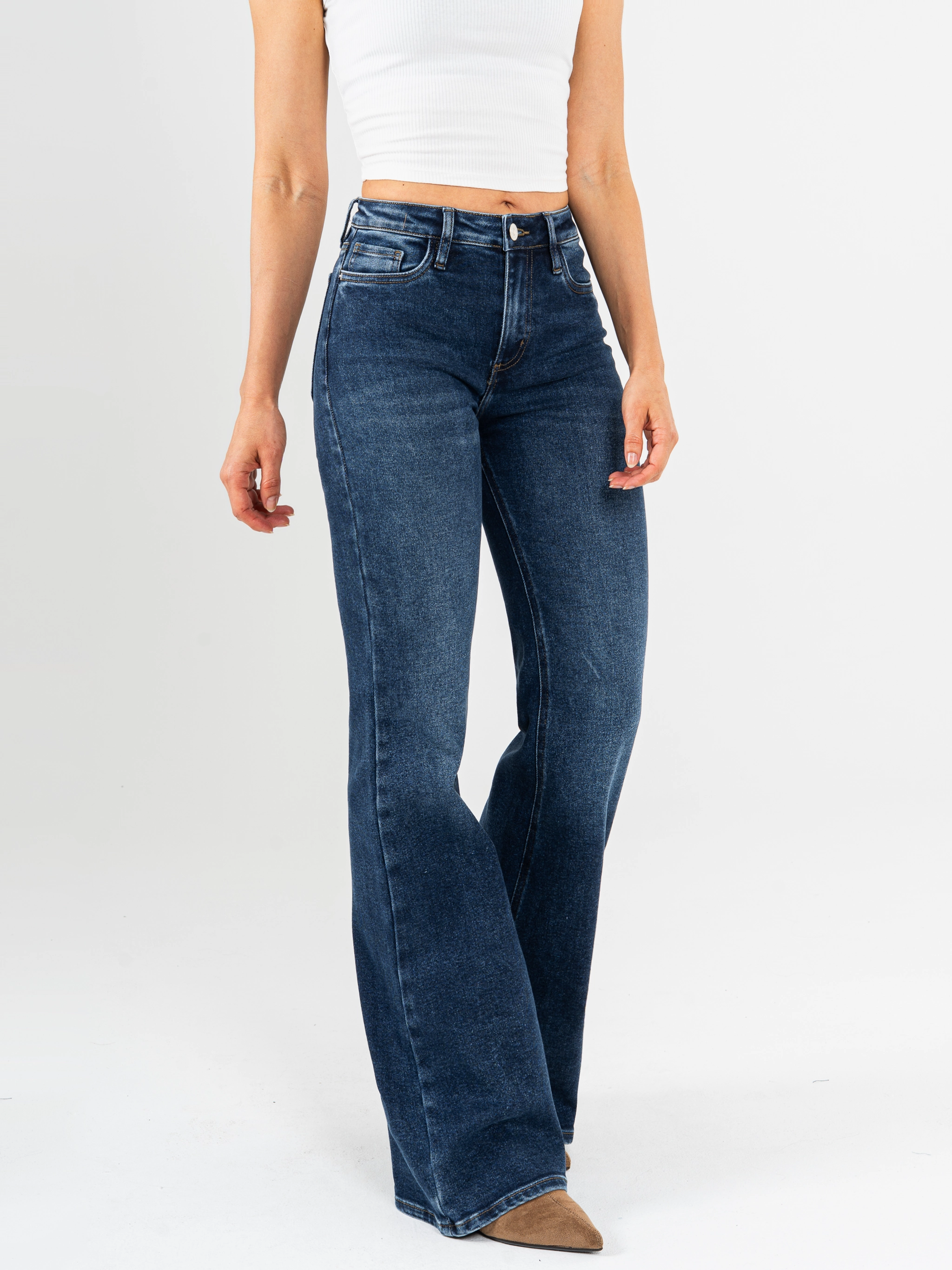 Ref: 065653 Jean flare stretch, bota ancha, tiro medio, tono azul oscuro