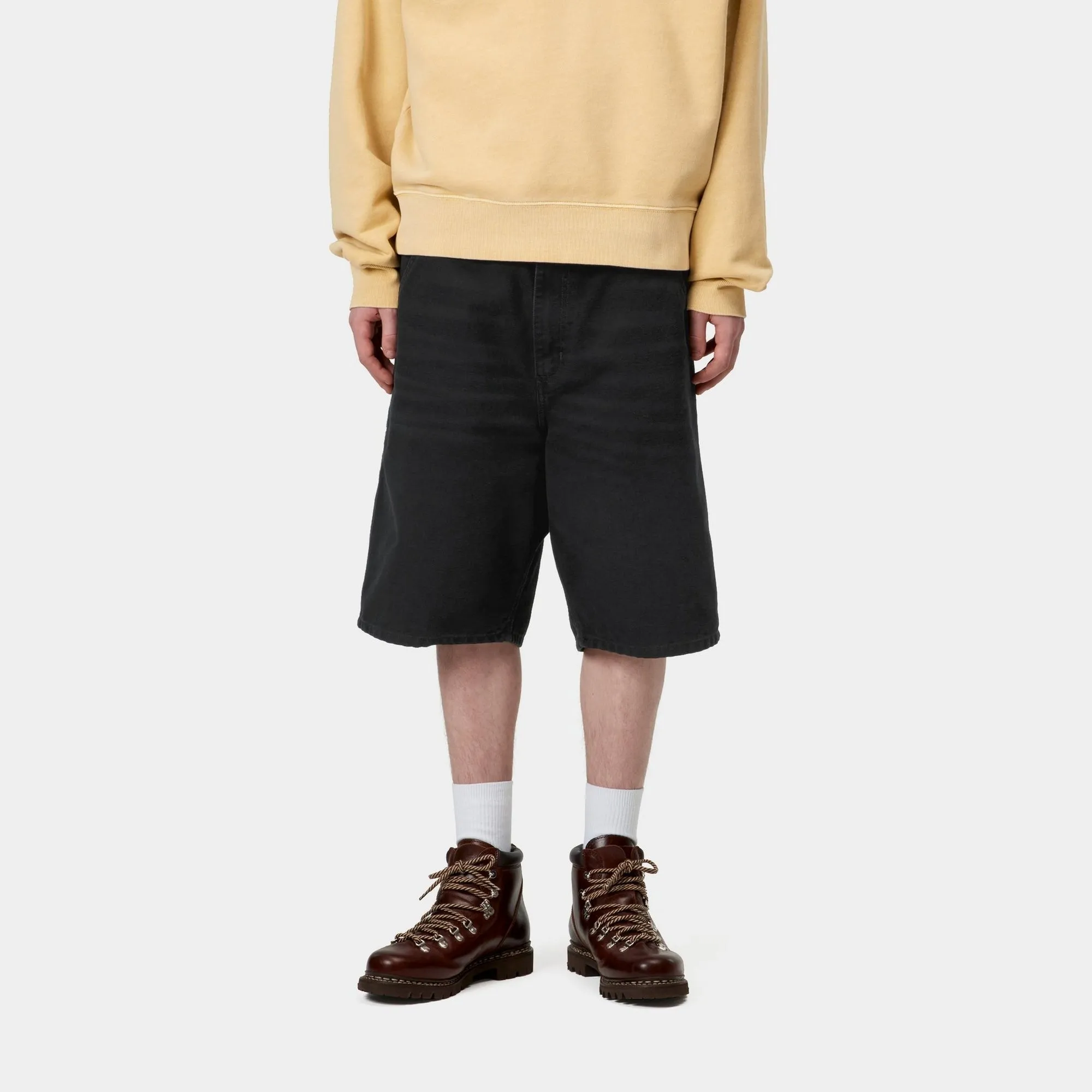 Single Knee Short - Stone Canvas | Black