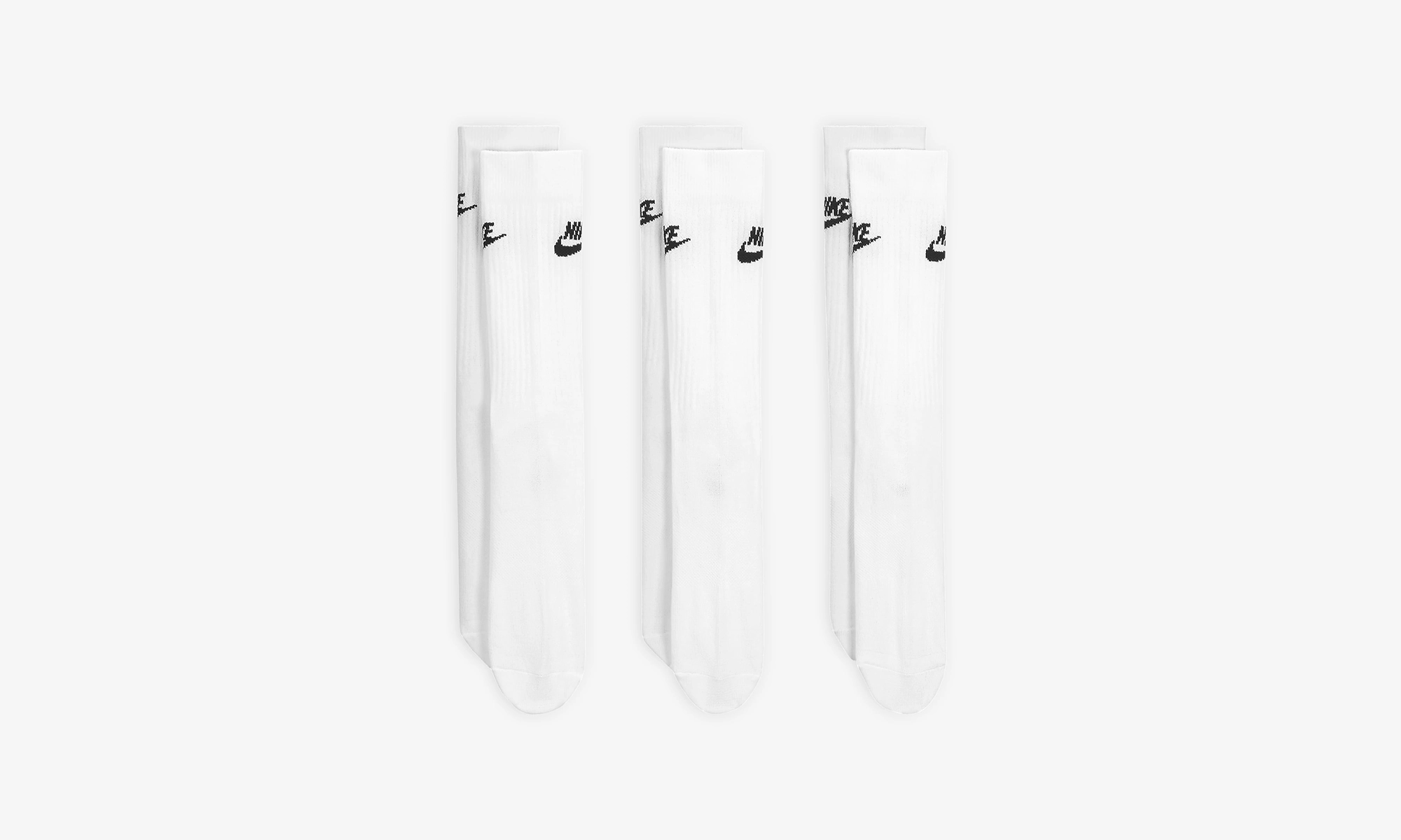 Sportswear Everyday Essential Crew Socks (3 Pairs) "White/Black"