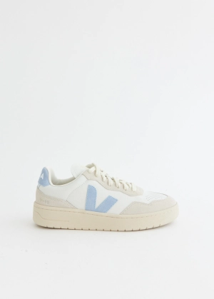 V-90 Sneakers