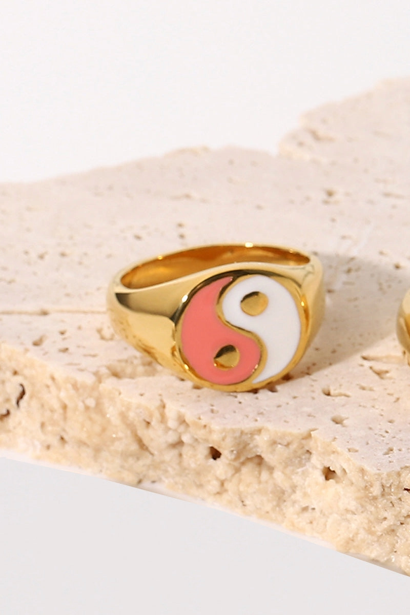 Yin Yang Ring | Pastel Pink | Ring fra Birdsong